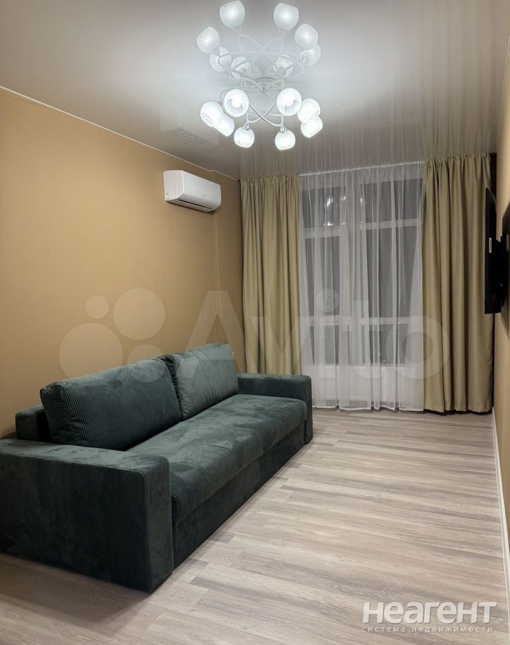 Сдается 1-комнатная квартира, 38,7 м²