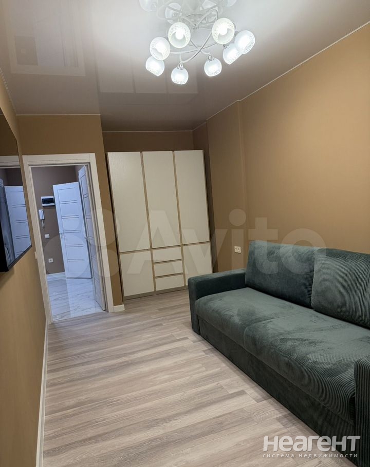 Сдается 1-комнатная квартира, 38,7 м²