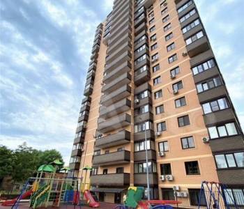 Сдается 1-комнатная квартира, 38 м²