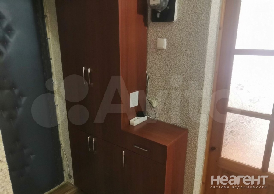 Сдается Многокомнатная квартира, 58 м²