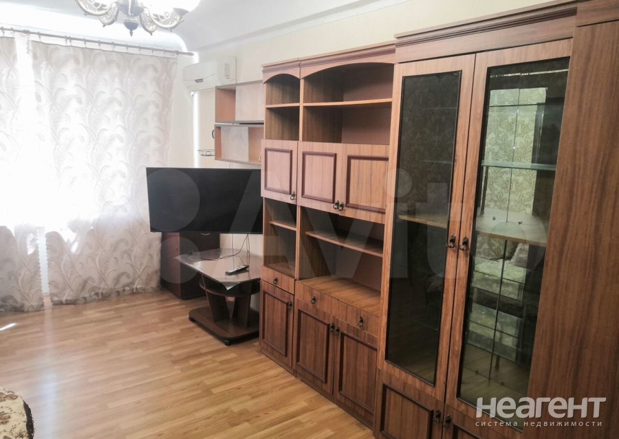 Сдается Многокомнатная квартира, 58 м²