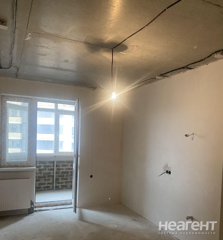 Продается 1-комнатная квартира, 48 м²