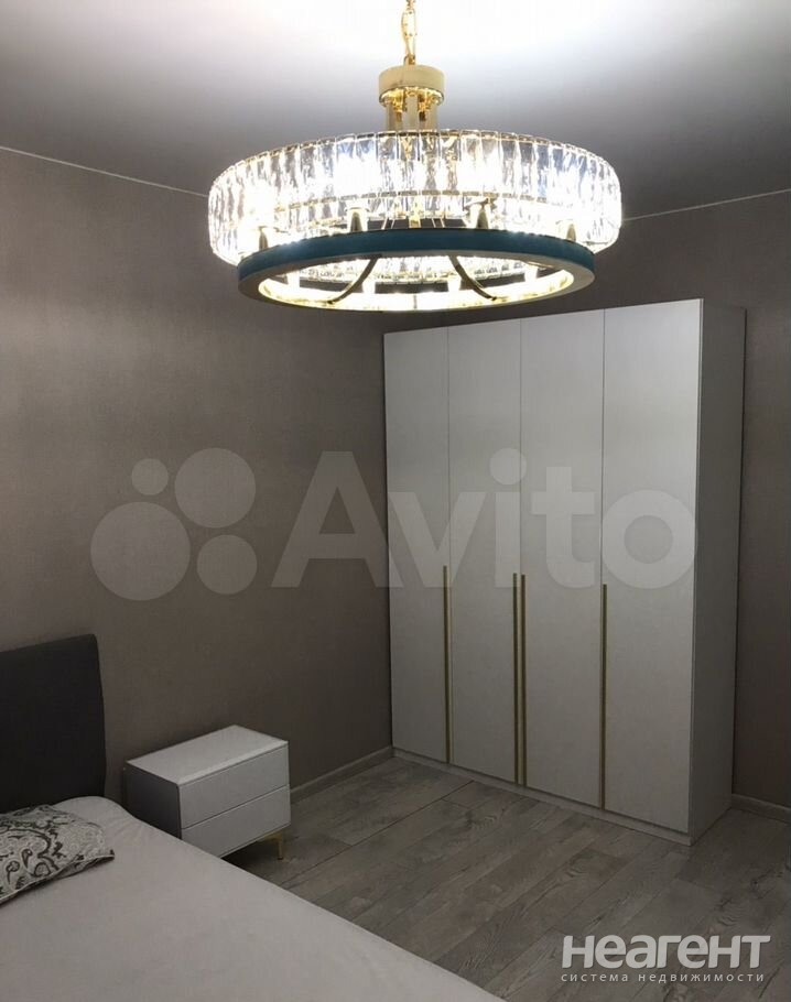 Сдается 2-х комнатная квартира, 65 м²