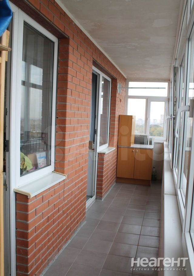 Продается 3-х комнатная квартира, 105 м²