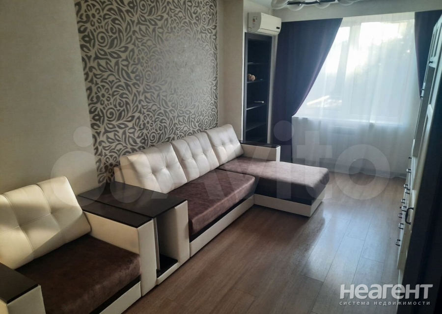 Сдается 1-комнатная квартира, 44,8 м²