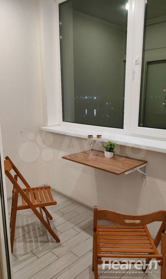 Продается 1-комнатная квартира, 41 м²