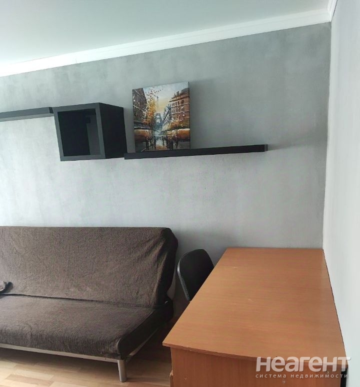 Сдается 1-комнатная квартира, 40 м²