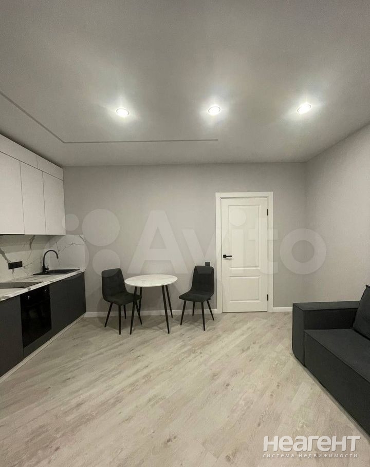 Сдается 1-комнатная квартира, 30 м²