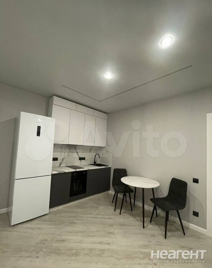 Сдается 1-комнатная квартира, 30 м²