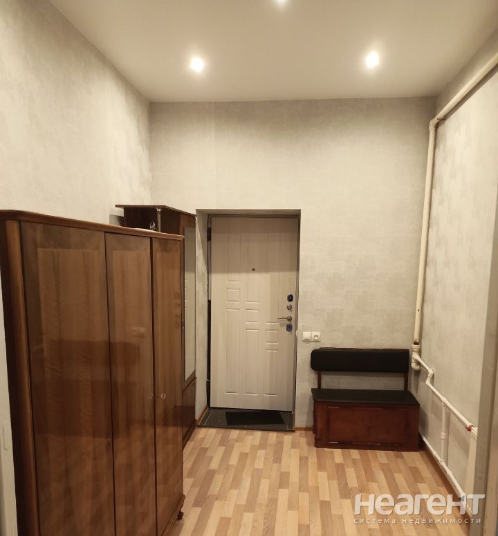 Сдается 2-х комнатная квартира, 70,5 м²