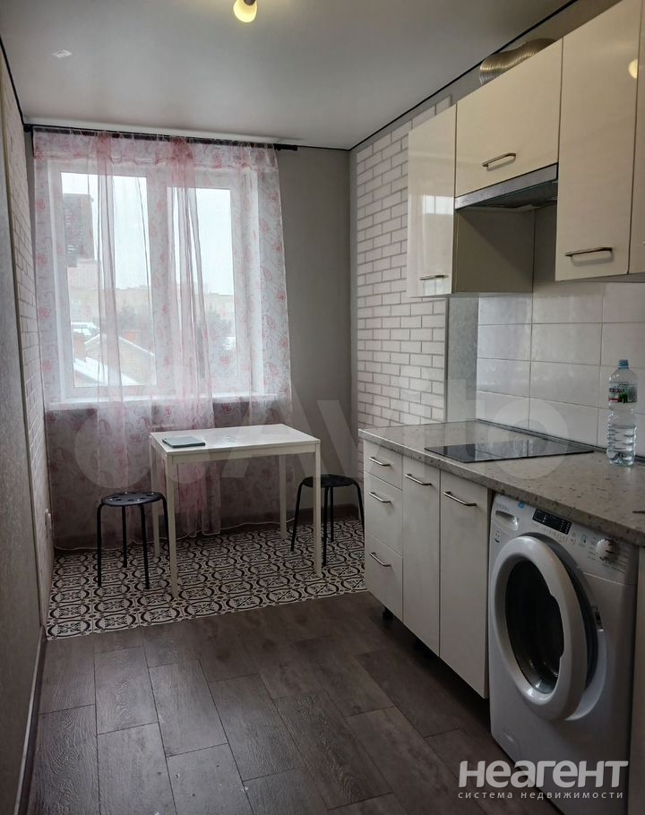 Сдается 1-комнатная квартира, 32 м²