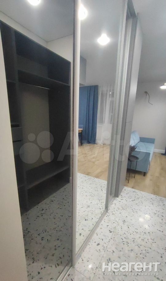 Продается 1-комнатная квартира, 28 м²