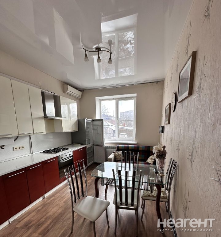 Сдается 1-комнатная квартира, 38 м²