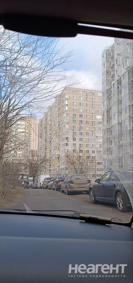 Сдается 1-комнатная квартира, 40 м²