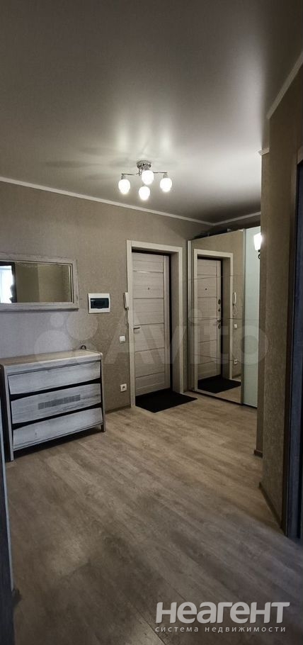 Сдается 1-комнатная квартира, 40 м²