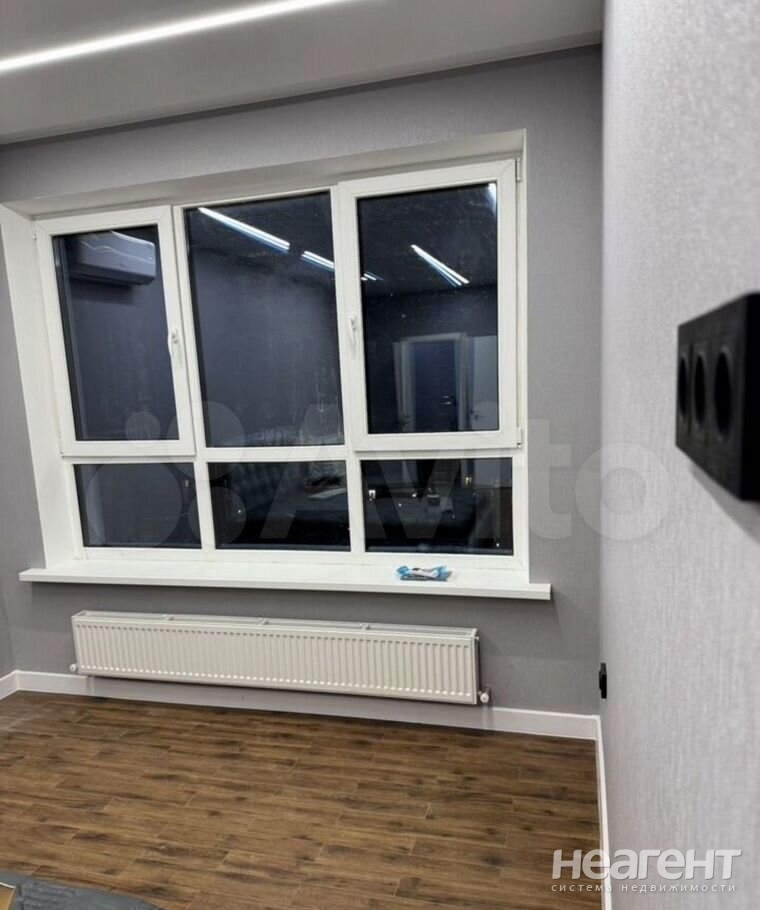 Продается 1-комнатная квартира, 44 м²