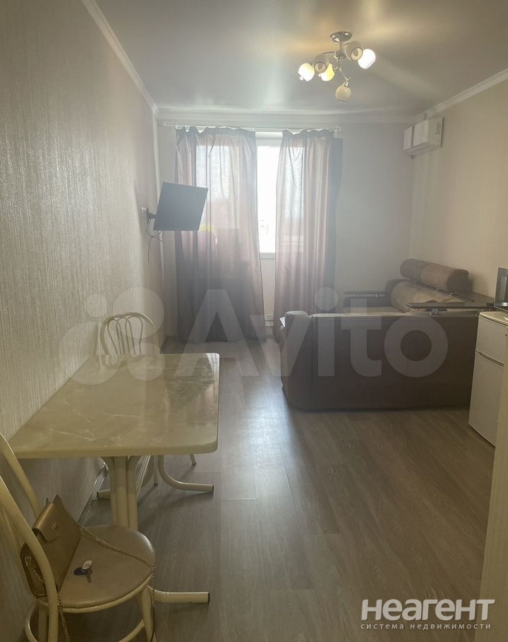 Продается 1-комнатная квартира, 30 м²