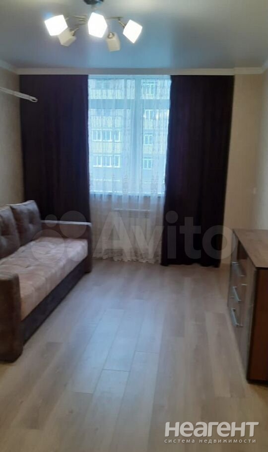 Сдается 1-комнатная квартира, 40 м²