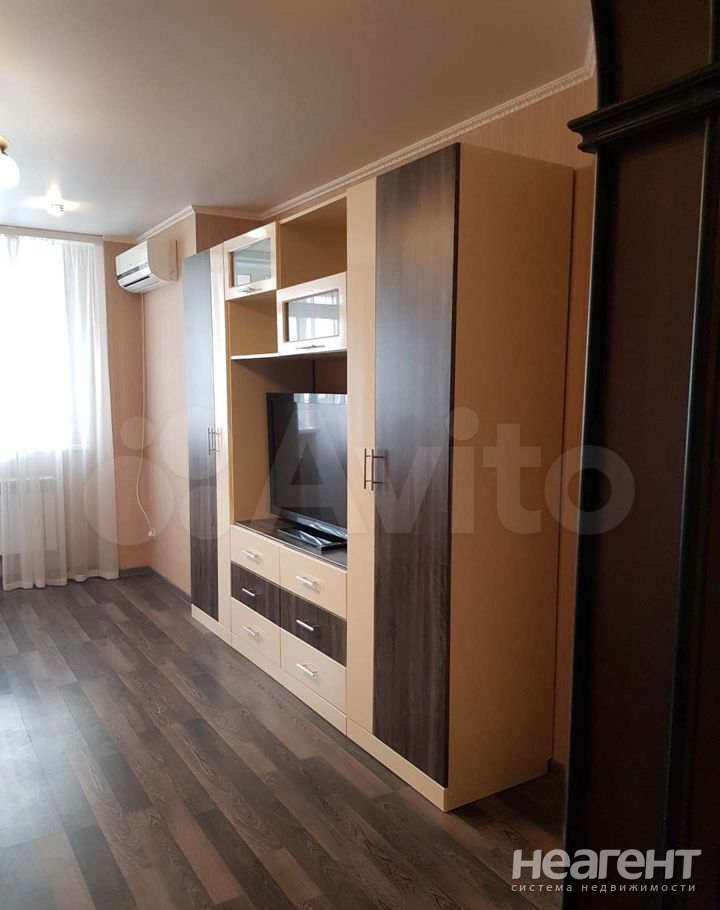 Сдается 1-комнатная квартира, 36 м²