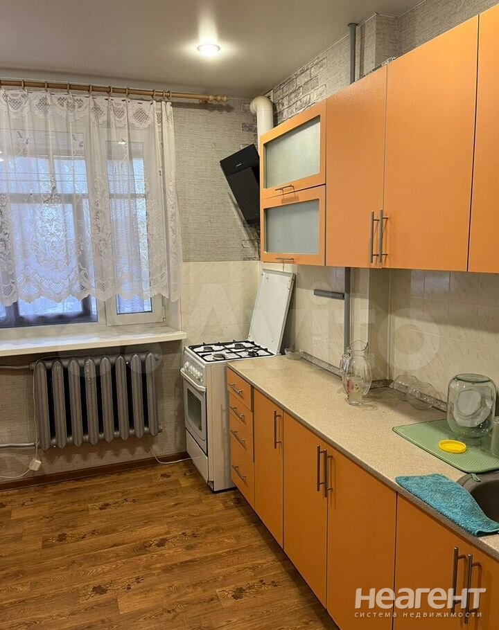 Продается 1-комнатная квартира, 42,8 м²