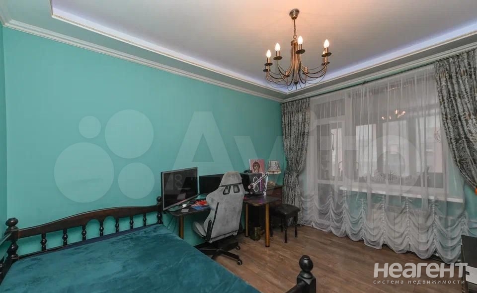 Продается 3-х комнатная квартира, 61 м²