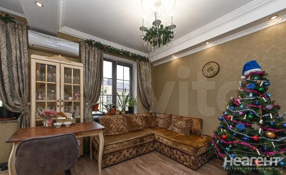 Продается 3-х комнатная квартира, 61 м²