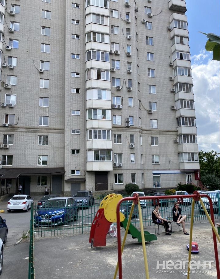 Сдается 2-х комнатная квартира, 55 м²