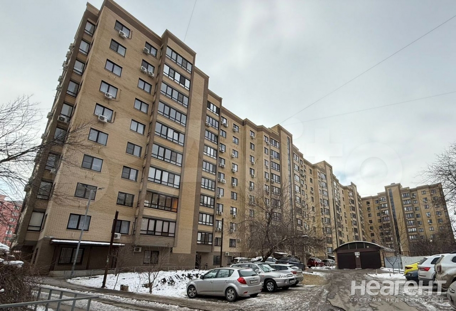 Продается 1-комнатная квартира, 50,7 м²