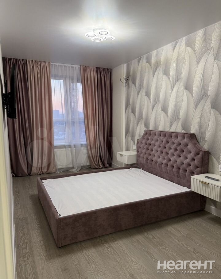 Сдается 1-комнатная квартира, 45 м²