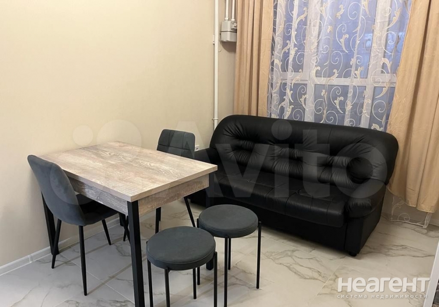 Сдается 1-комнатная квартира, 32,6 м²