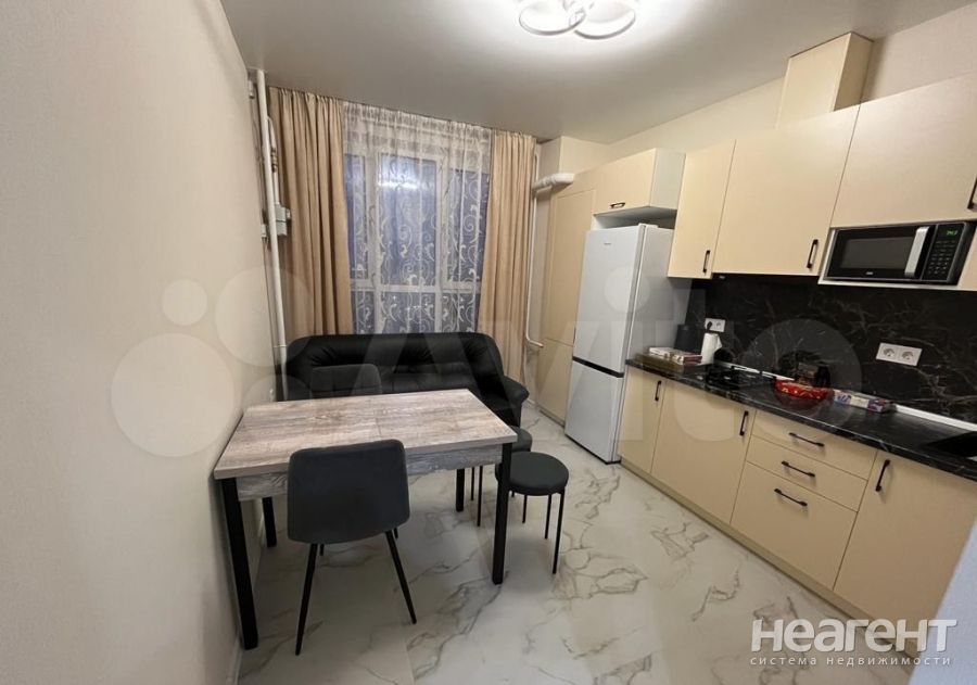 Сдается 1-комнатная квартира, 32,6 м²