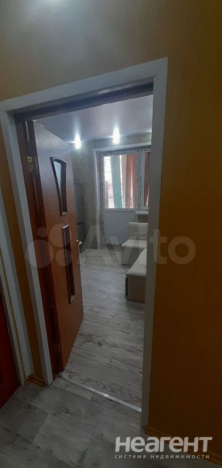 Продается Многокомнатная квартира, 75 м²