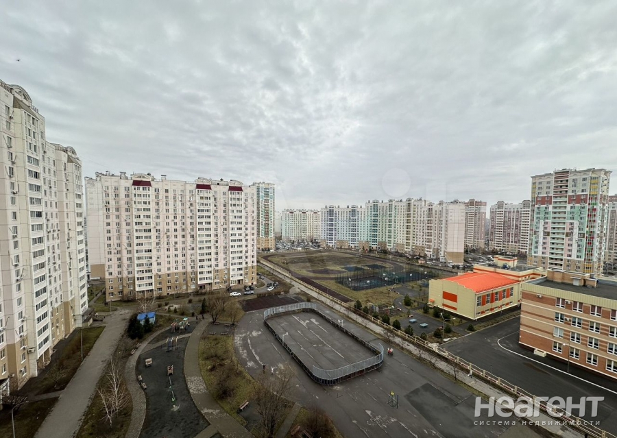 Продается 1-комнатная квартира, 35,8 м²