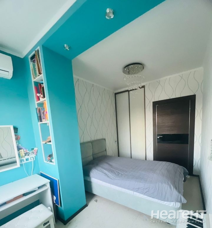 Продается 3-х комнатная квартира, 65 м²