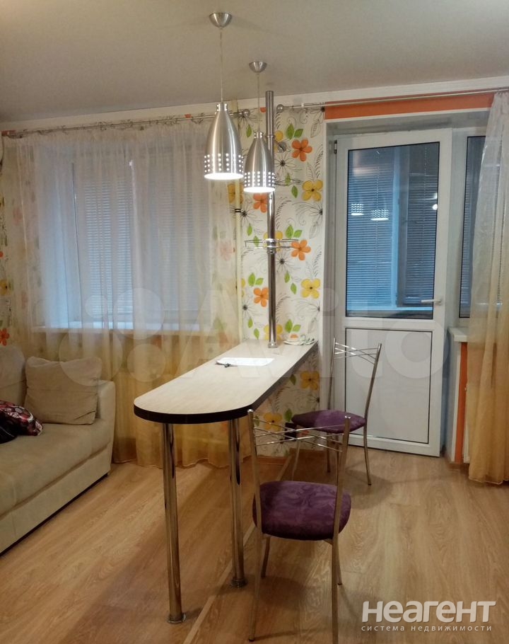 Сдается 1-комнатная квартира, 30 м²