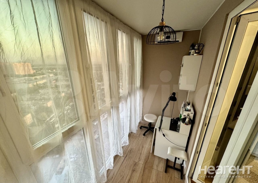 Продается 1-комнатная квартира, 35,8 м²