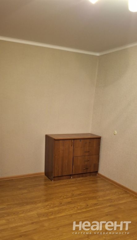 Продается 1-комнатная квартира, 30 м²