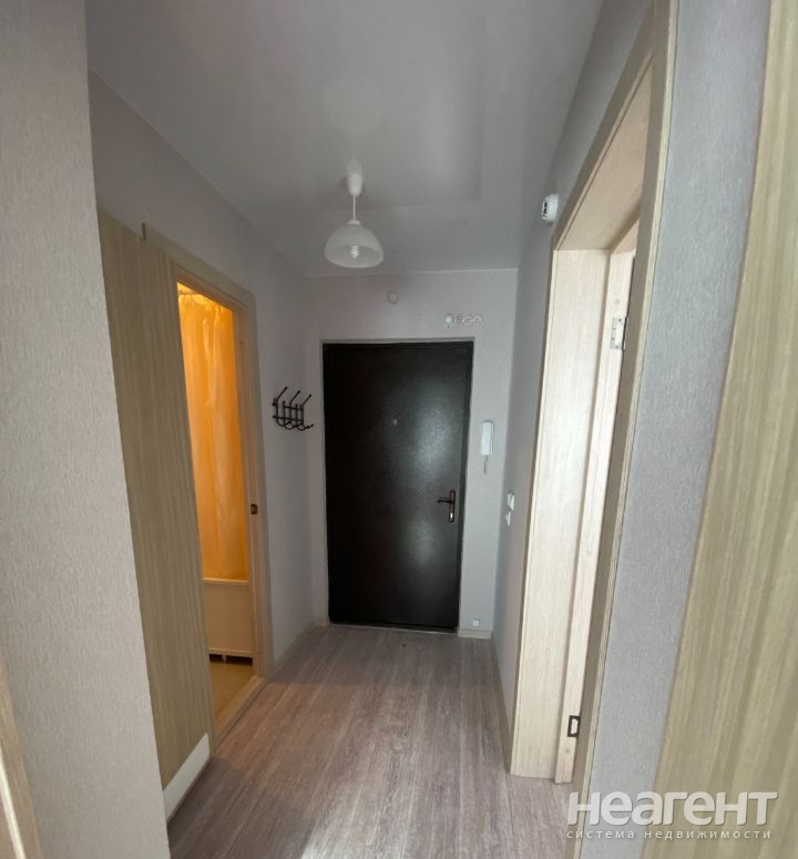 Сдается 1-комнатная квартира, 36 м²