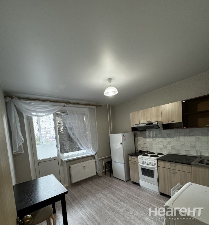 Сдается 1-комнатная квартира, 36 м²