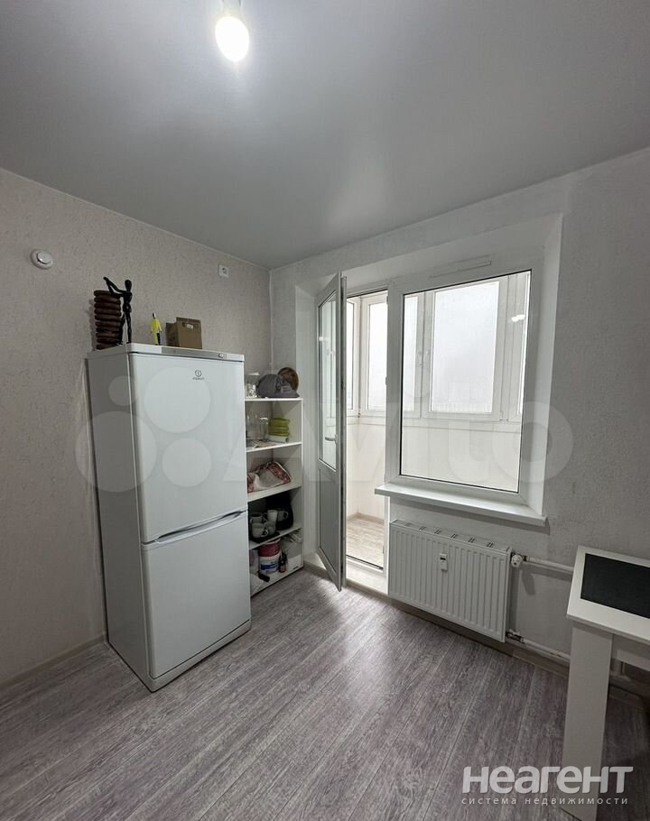 Сдается 1-комнатная квартира, 35 м²