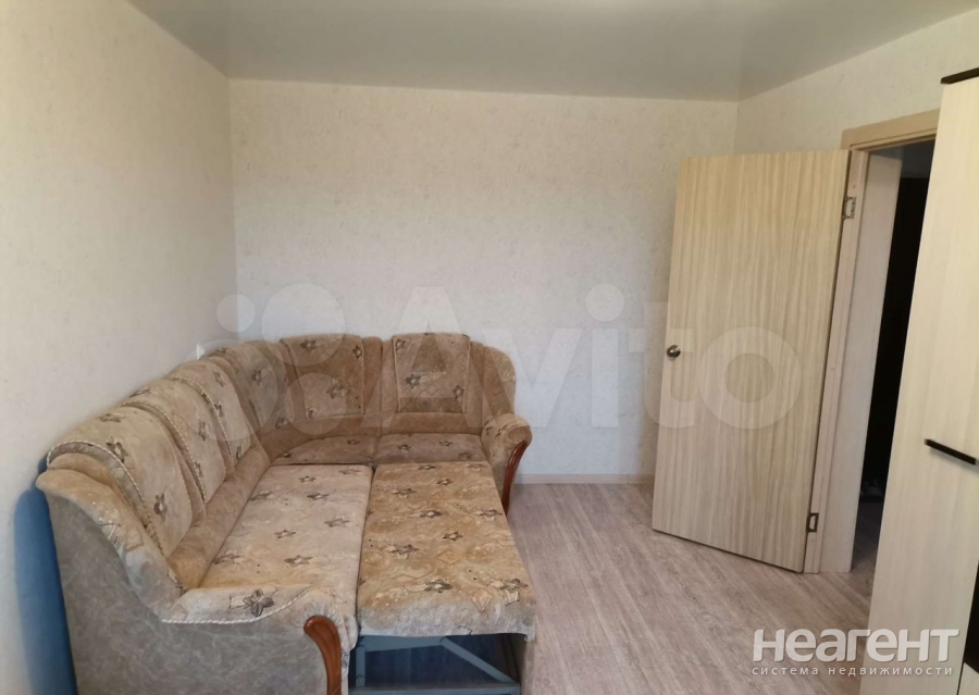 Сдается 1-комнатная квартира, 38 м²