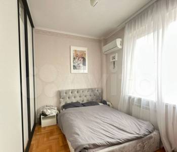 Продается Многокомнатная квартира, 136 м²