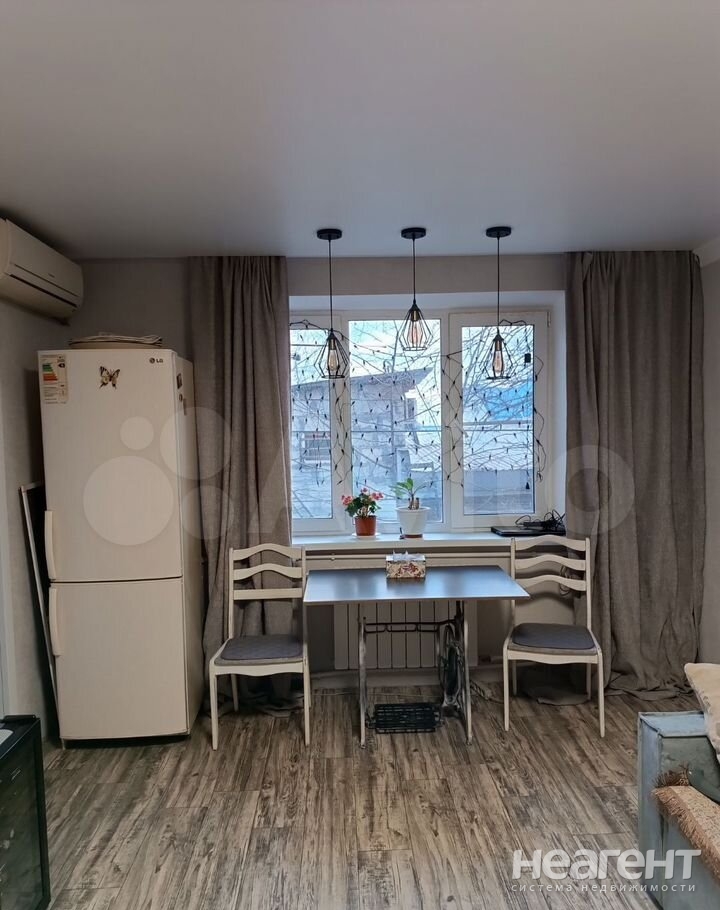 Продается 3-х комнатная квартира, 40,5 м²