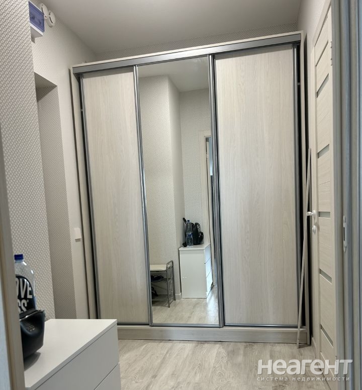 Сдается 1-комнатная квартира, 35 м²