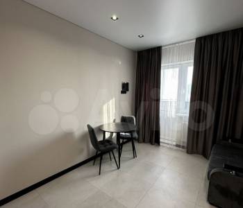 Продается 1-комнатная квартира, 44 м²