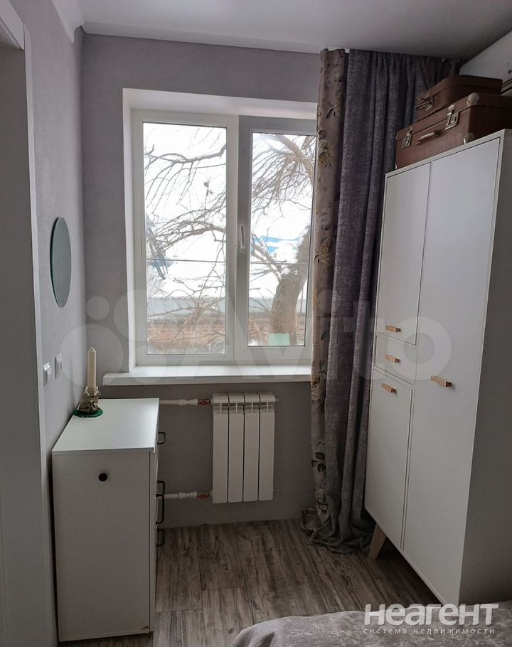 Продается 3-х комнатная квартира, 40,5 м²