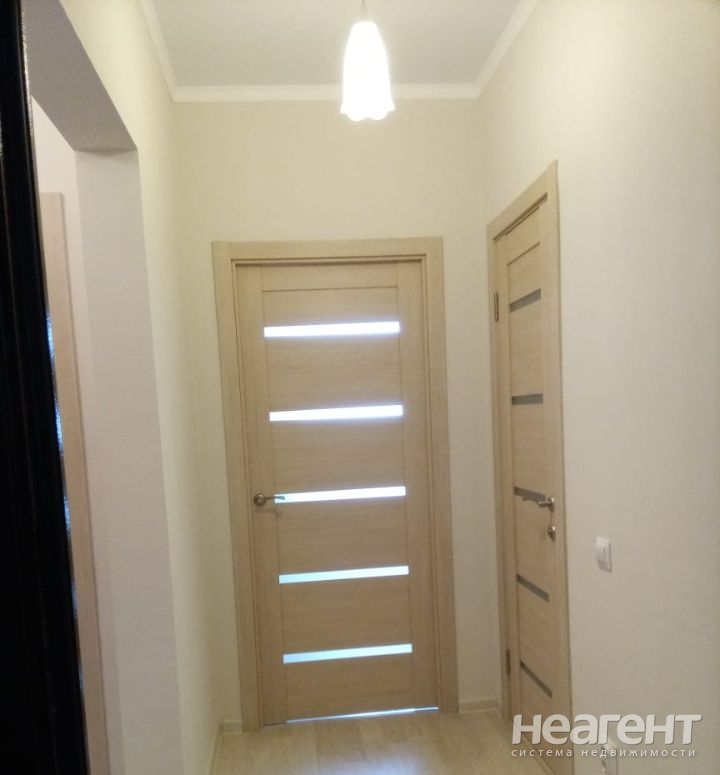 Сдается 1-комнатная квартира, 37 м²