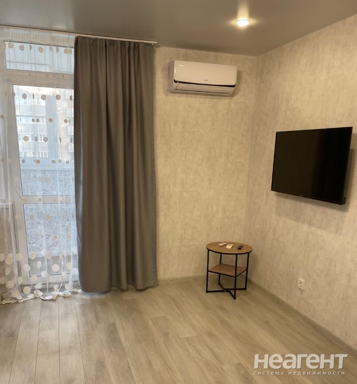 Сдается 1-комнатная квартира, 37 м²