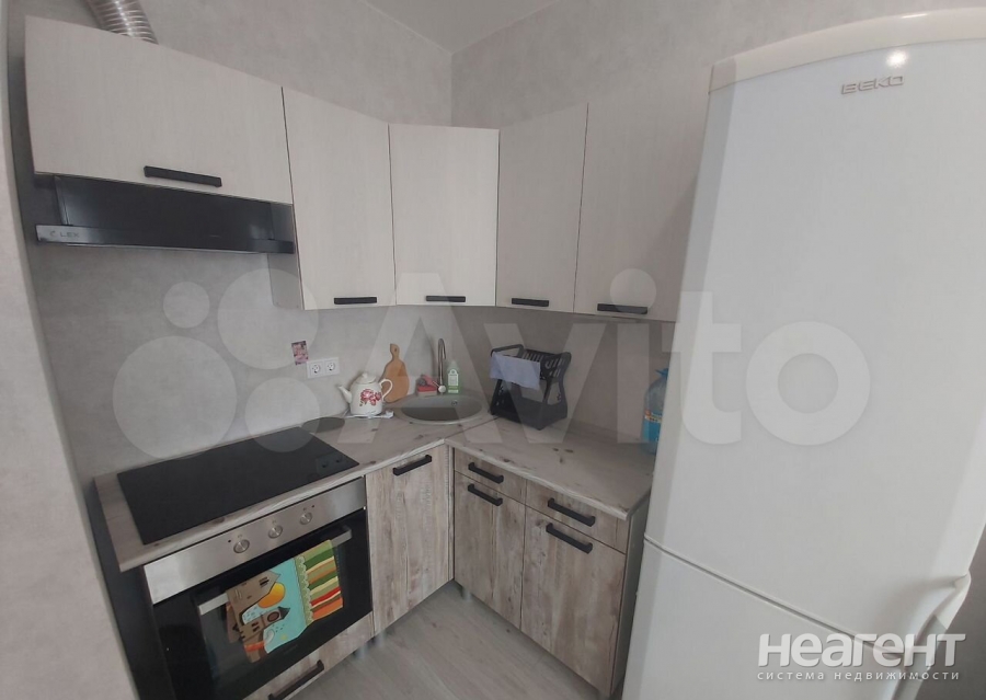 Сдается 1-комнатная квартира, 38 м²