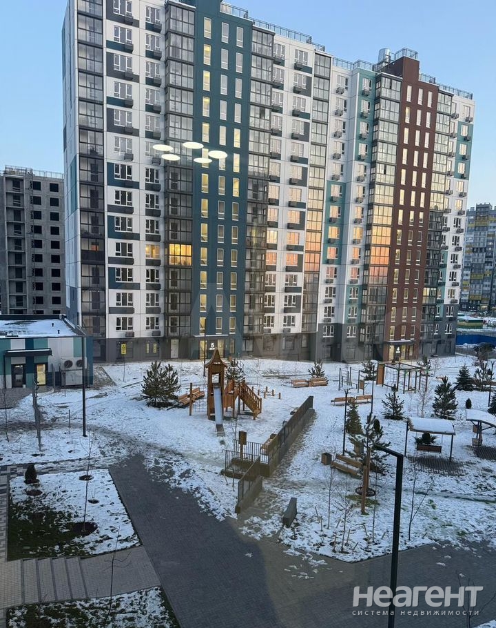 Сдается 1-комнатная квартира, 35 м²